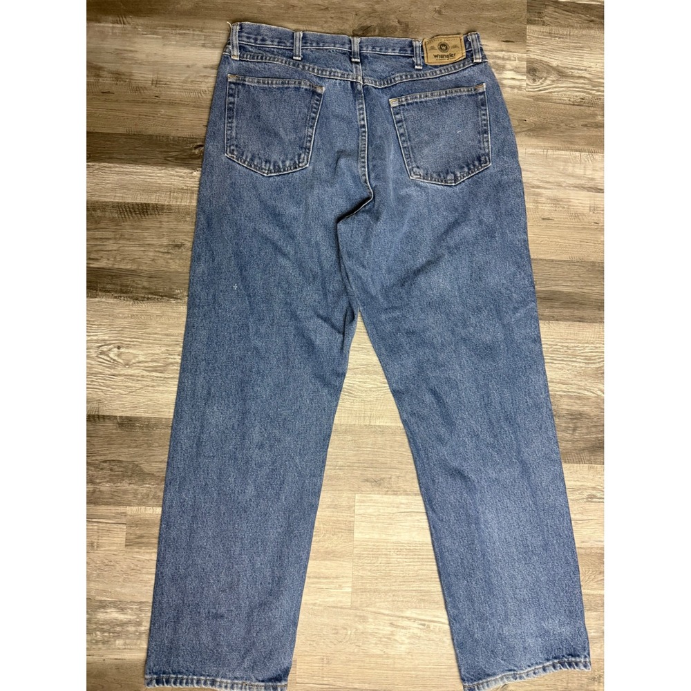 Wrangler Hero Authentic Jeans Mens 36x32 Medium Wash Straight Leg 9760WDR